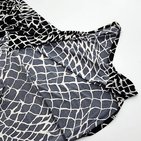 Lauren Ralph Lauren Faux Wrap Sleeveless Dress V Neckline Black White Size 8 - Picture 6 of 12